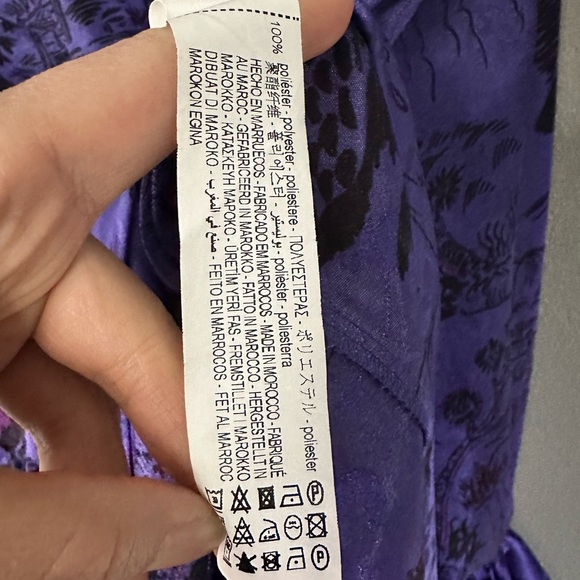 Zara Purple dress w front slit. Back buttons S ❤️ - Picture 6 of 6